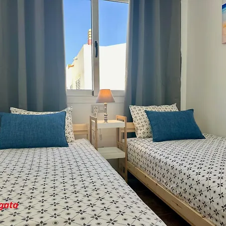 Casas Pedro & Agata *